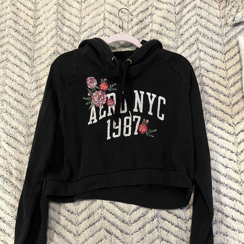 Black Aeropostal crop hoodie